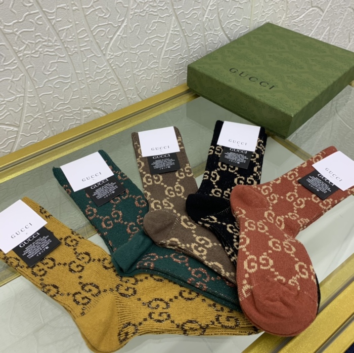 Socks 5 pairs