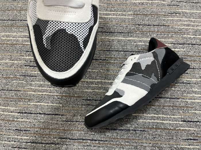 Men Women 𝑉*𝐴𝐿𝐸𝑁𝑇𝐼𝑁𝑂 Top Sneakers