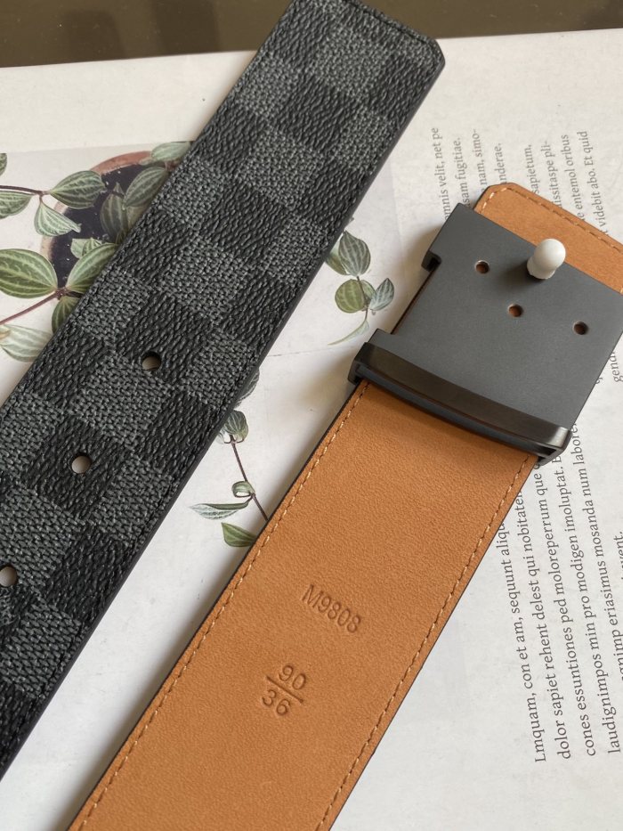 L*ouis V*uitton Belts Top Quality679