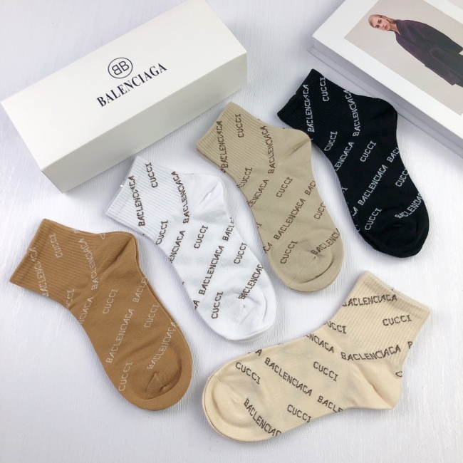 Socks 5 pairs