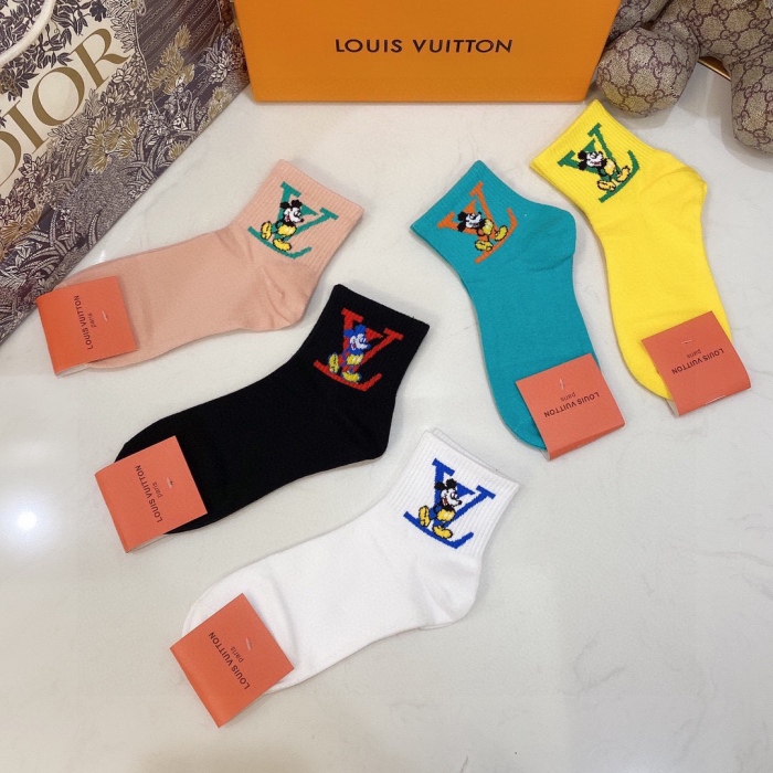 Socks 5 pairs