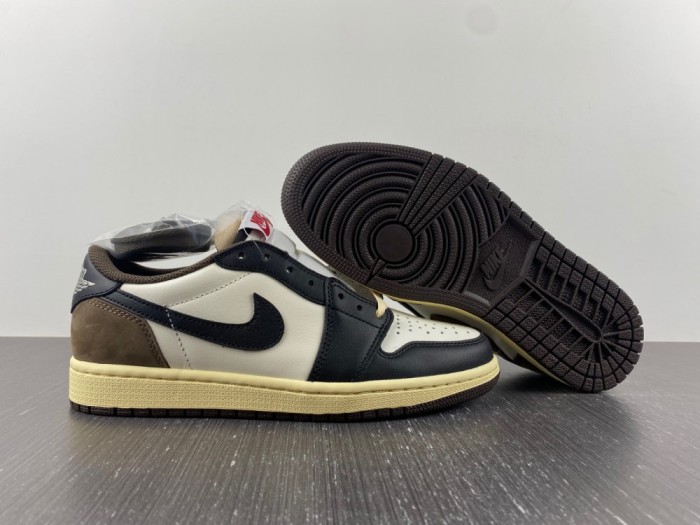 T*ravis S*cott x Air Jordan 1 Low OG SP CQ4277-105