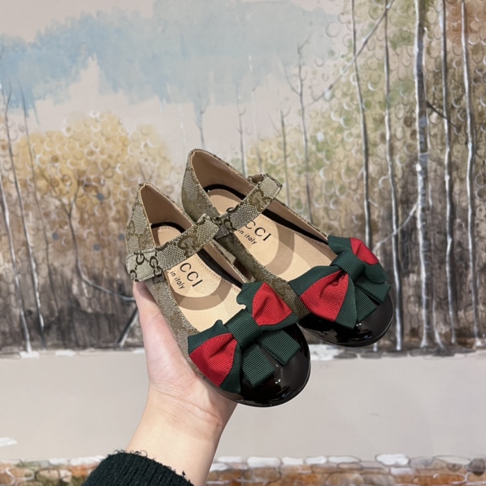 Kids Top Sneakers