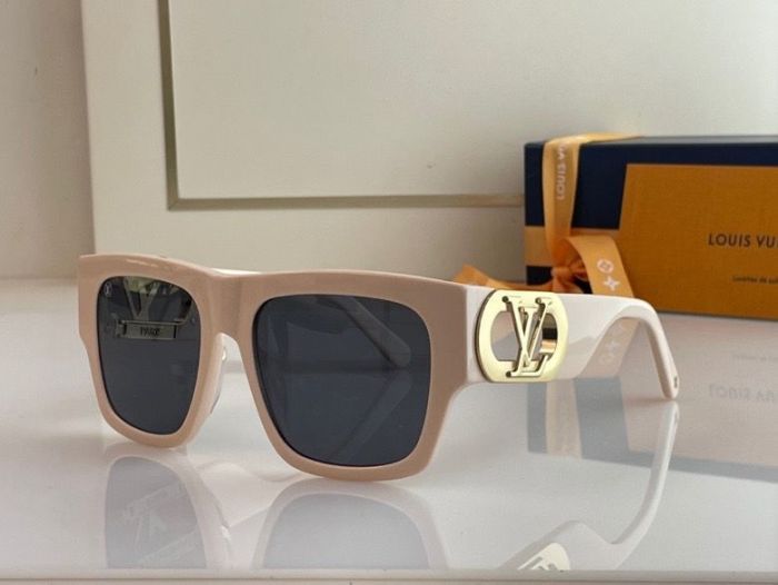 L*ouis V*uitton Glasses Top