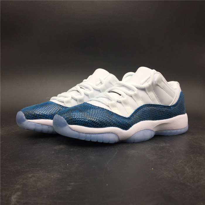 Air Jordan 11 Low