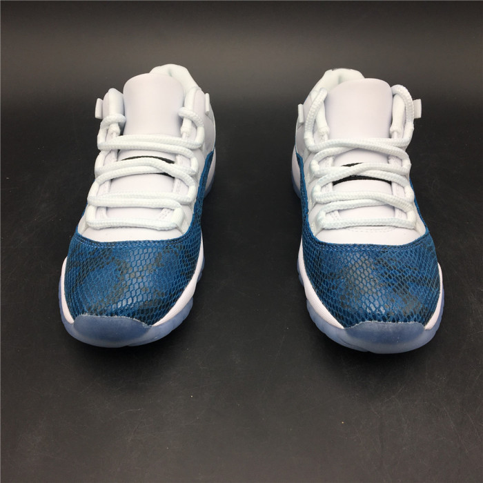 Air Jordan 11 Low