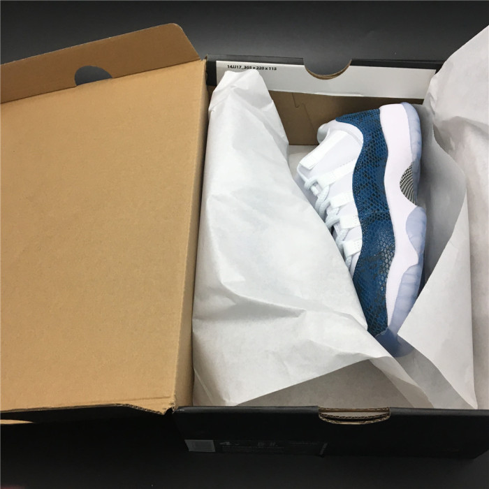 Air Jordan 11 Low