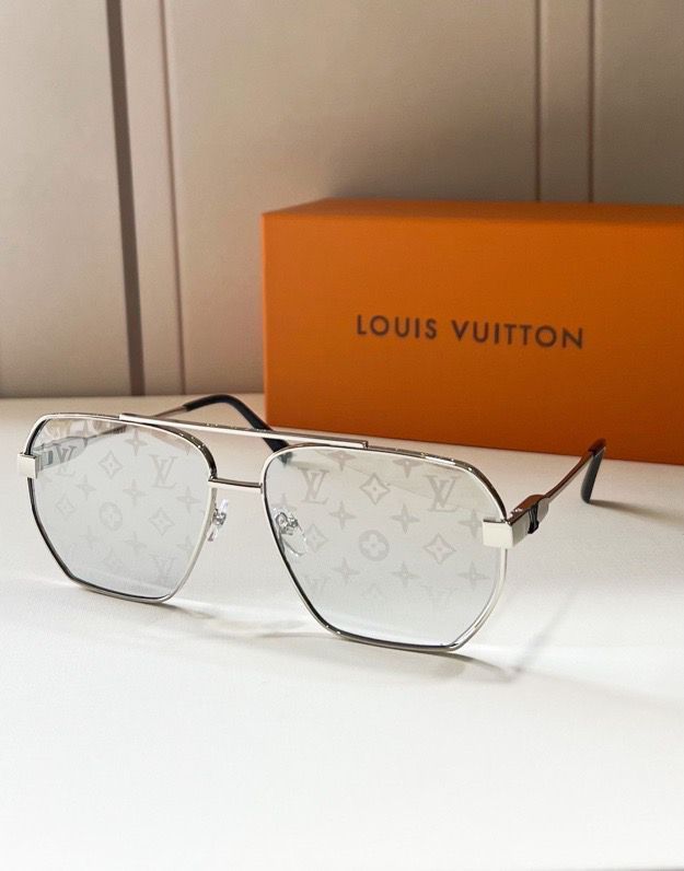 L*ouis V*uitton Glasses Top