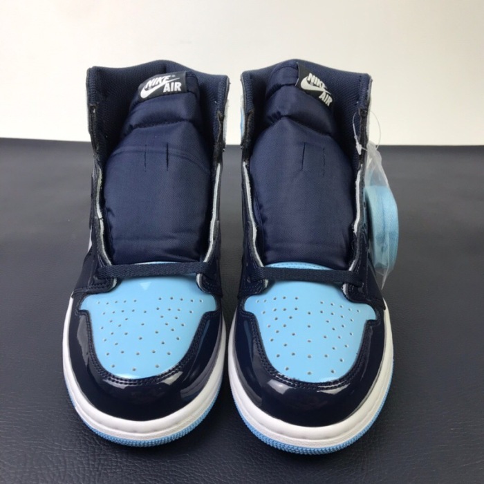 Air Jordan 1 Retro High OG UNC Patent CD0461-401