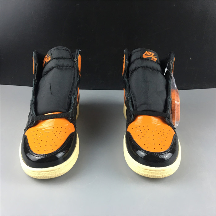 Air Jordan 1 Retro High OG “Shattered Backboard”3.0 555088-028