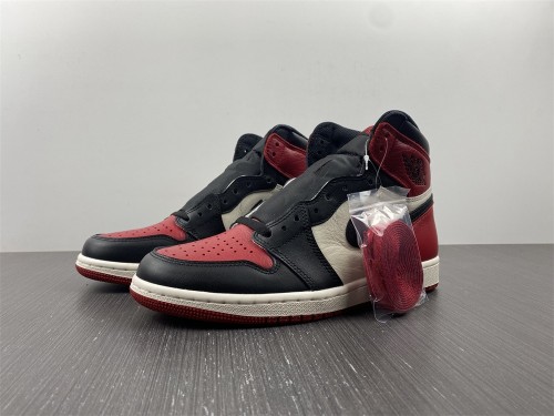 Air Jordan 1 Bred Toe 555088-610