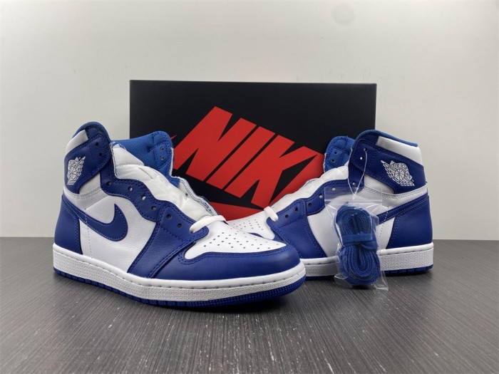 Air Jordan 1 Retro High 555088-127