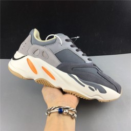 Yeezy Boost 700 Magnet