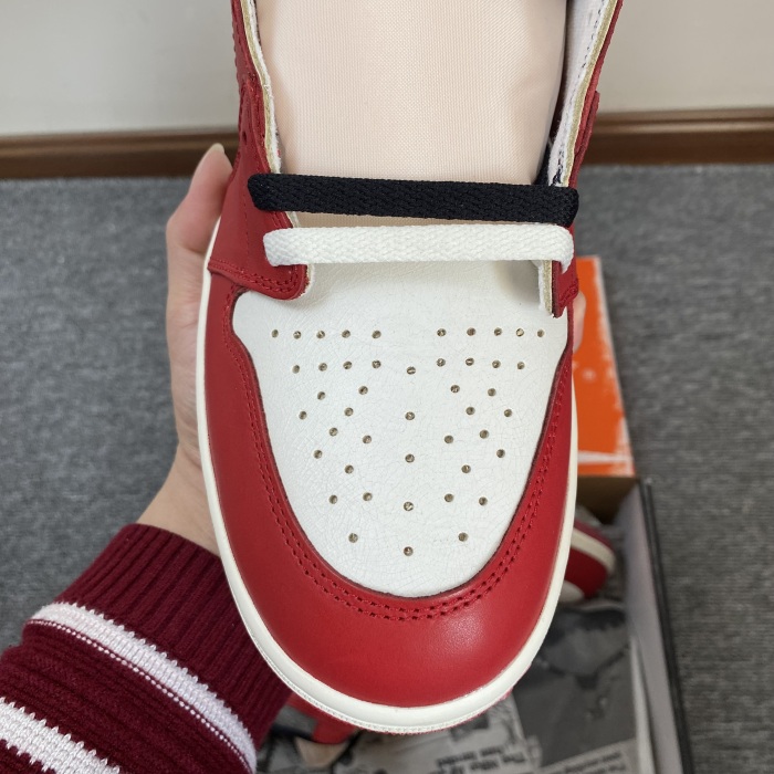 Air Jordan 1 High OG Chicago Reimagined DZ5485-612
