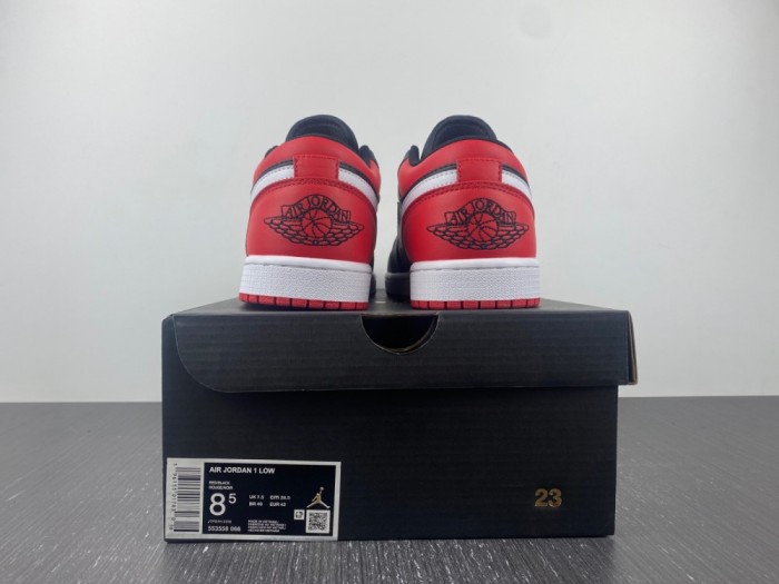 Air Jordan 1 Low