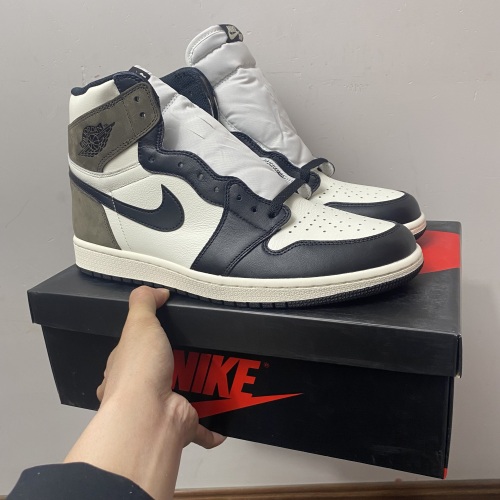 Air Jordan 1 High OG Dark Mocha 555088-105