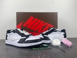 Travis Scott x Air Jordan 1 Low OG