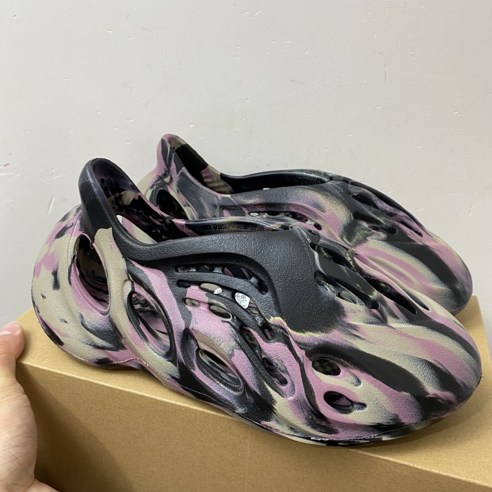 Yeezy Foam Runner IG9562