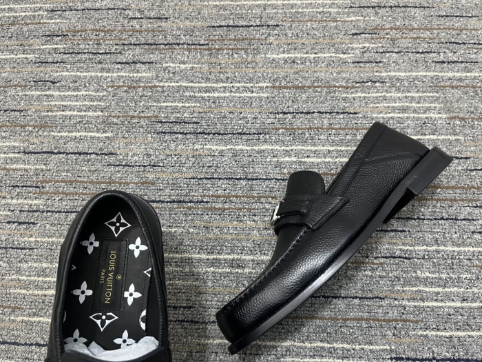 Men L*ouis V*uitton Top Loafer