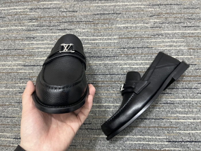 Men L*ouis V*uitton Top Loafer