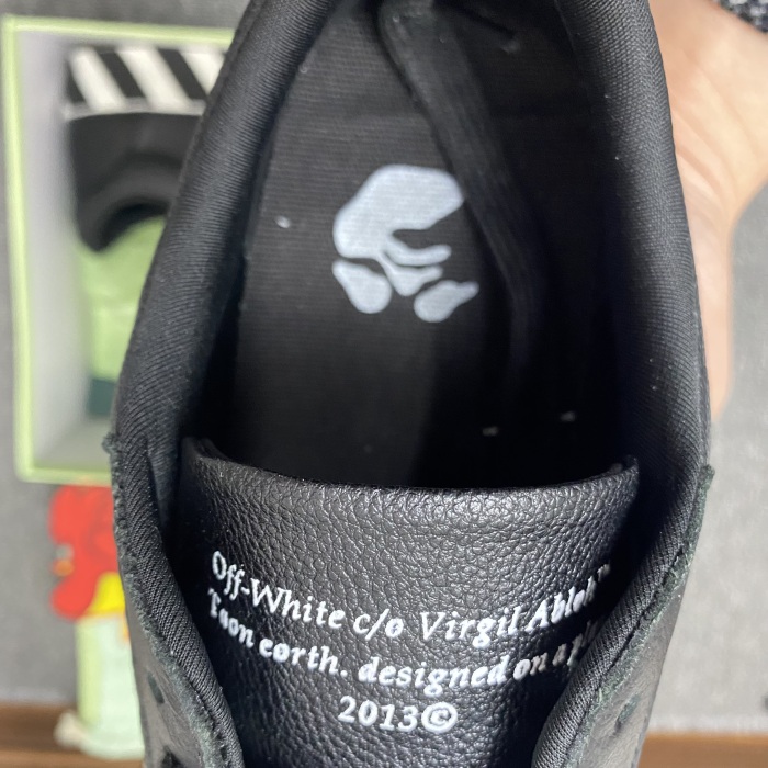 Men Women Off W*hite Top Sneaker