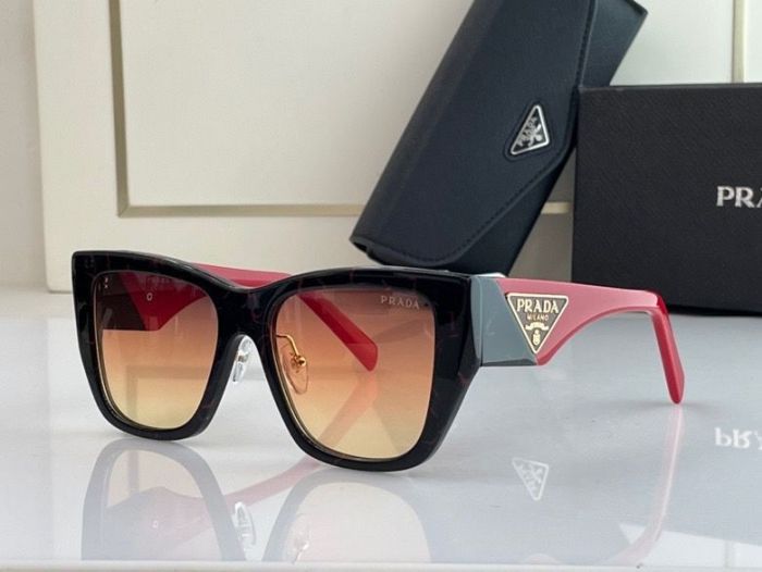 Top Quality  P*rada Glasses
