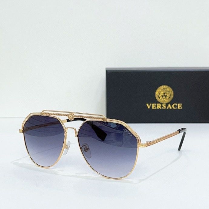 V*ersace Glasses Top