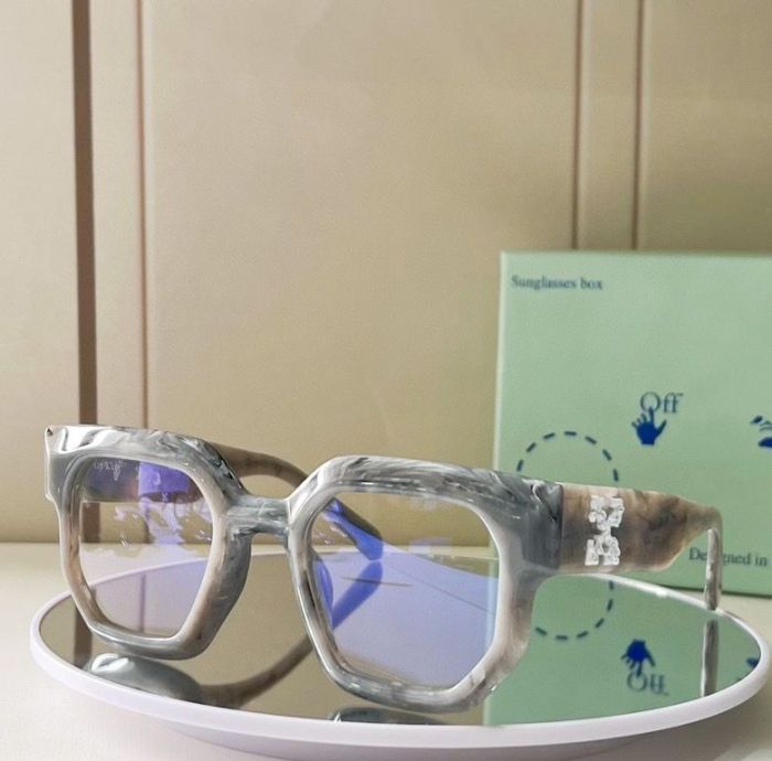 Top Quality O*ff W*hite Glasses