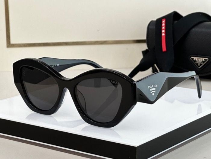 Top Quality  P*rada Glasses