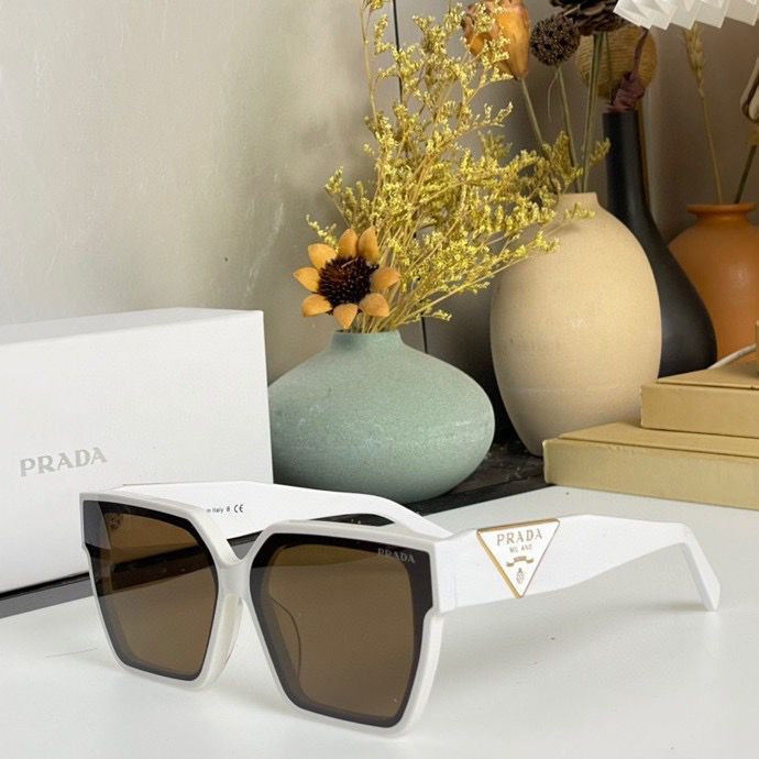 Top Quality  P*rada Glasses