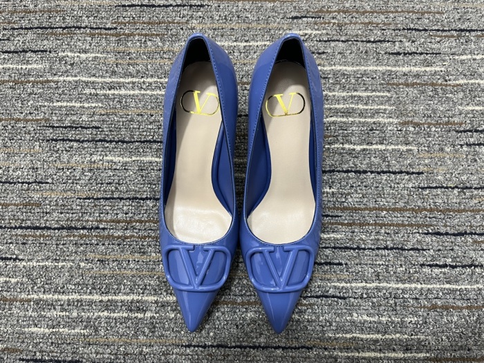 Women V*alentino Top Quality Sandals