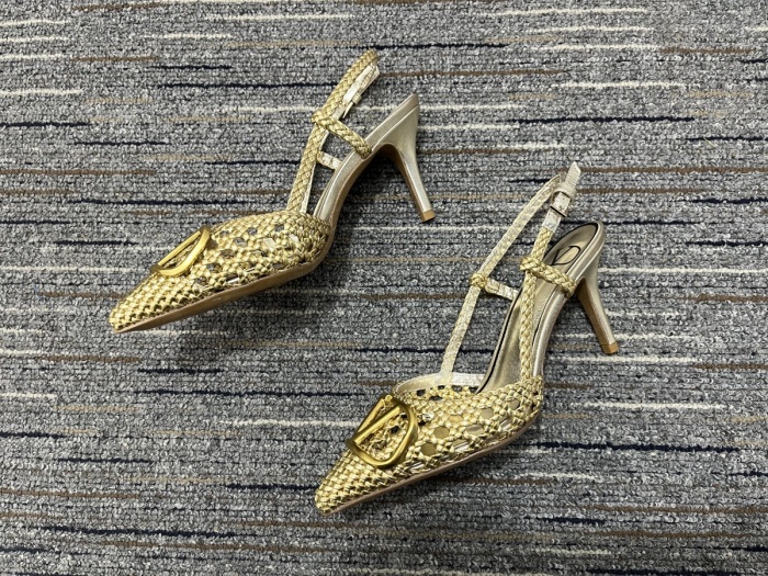 Women V*alentino Top Quality Sandals