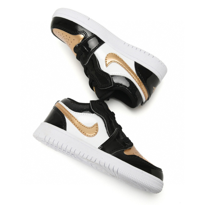 Kids Jordan 1 Shoes