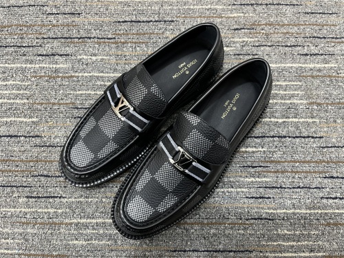 Men  L*ouis V*uitton Loafer