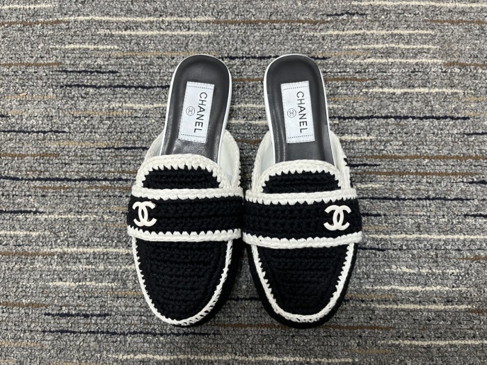 C*ristian L*uboutin Top Sandals