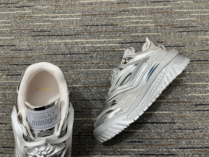 Men Women V*ersace Top Quality Sneakers