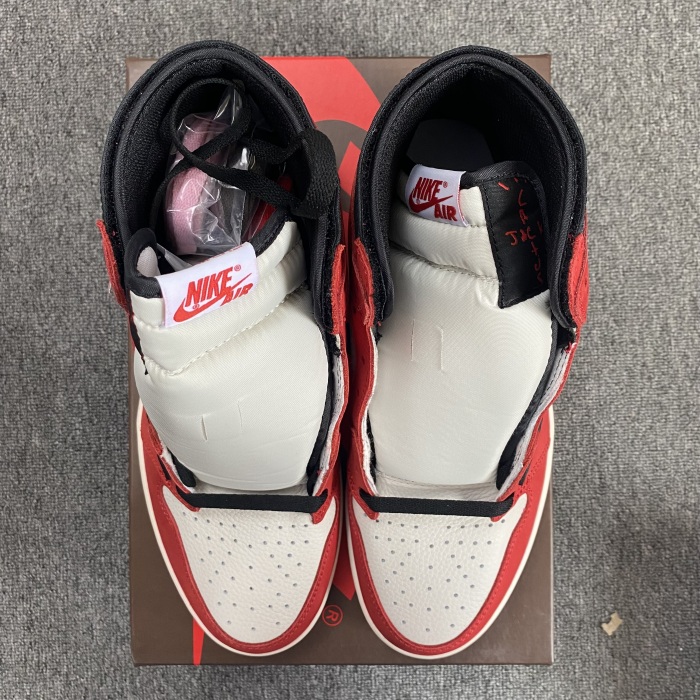 Air Jordan 1  High OG Travis Scott CD4487-100