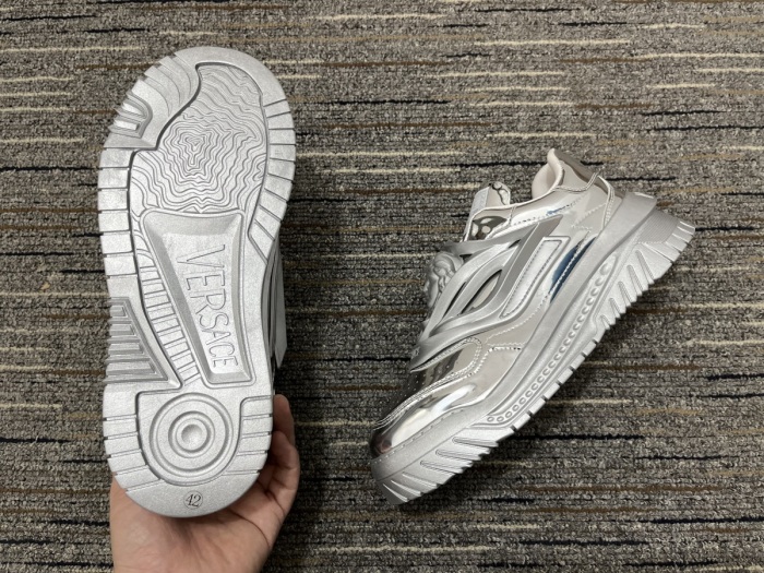 Men Women V*ersace Top Quality Sneakers