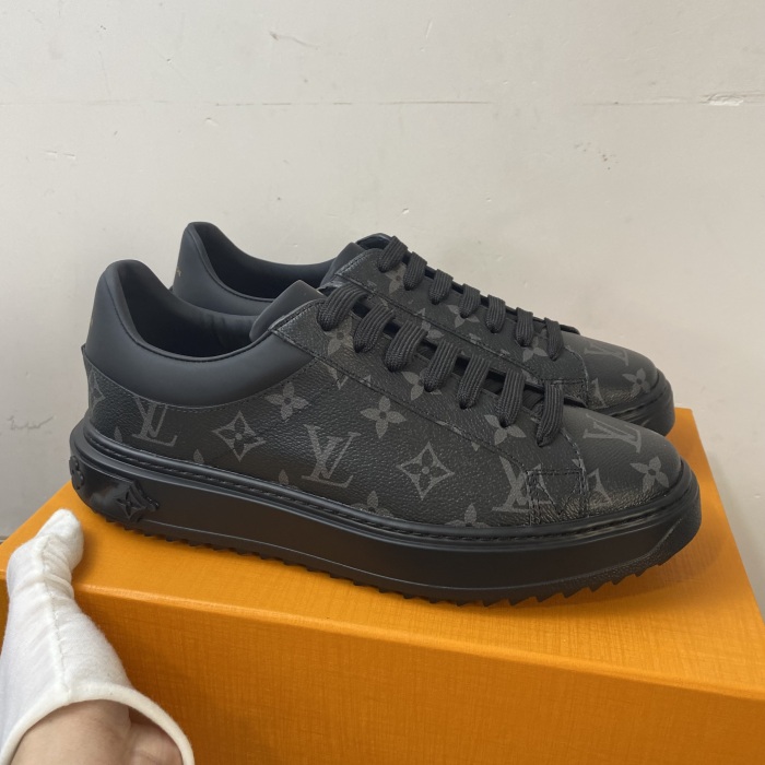 Men L*ouis V*uitton Top Sneakers