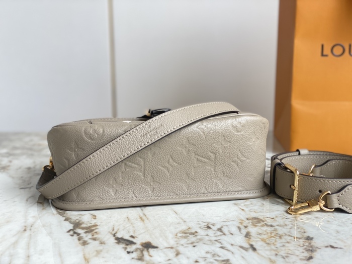 L*ouis V*uitton Bag Top Quality 25*9*15CM