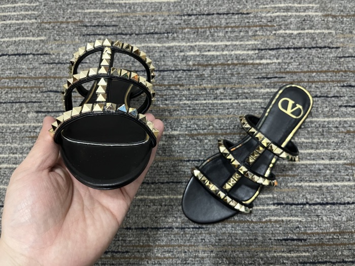 Women V*alentino Top Quality Sandals