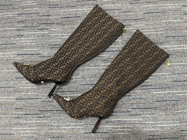 Women F*endi Top Quality Sandals