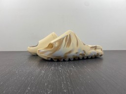 Yeezy Slide GW1932