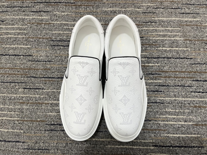 Men L*ouis V*uitton Top Sneakers