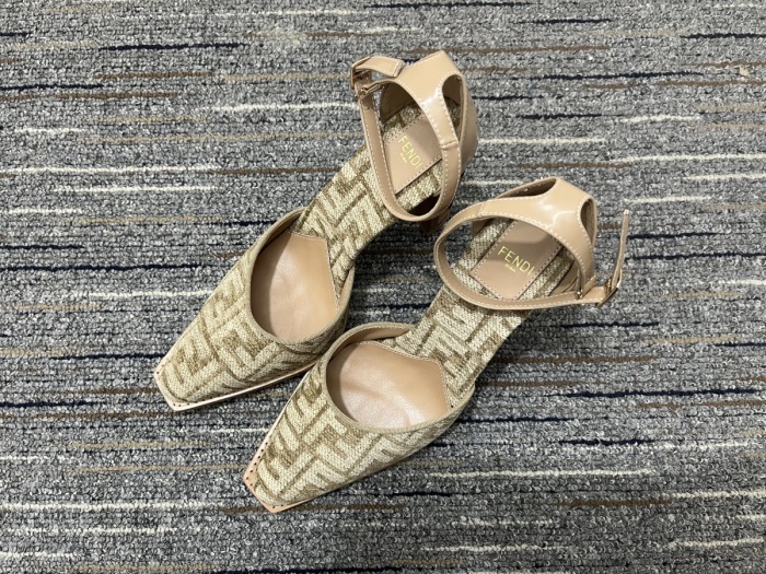 Women F*endi Top Quality Sandals