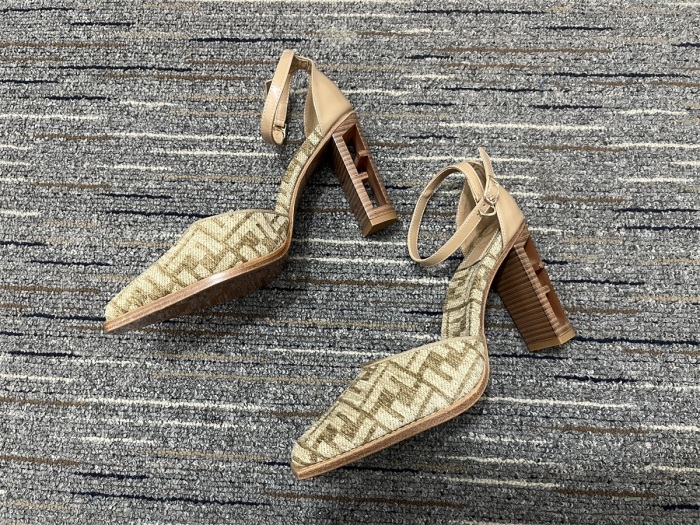 Women F*endi Top Quality Sandals