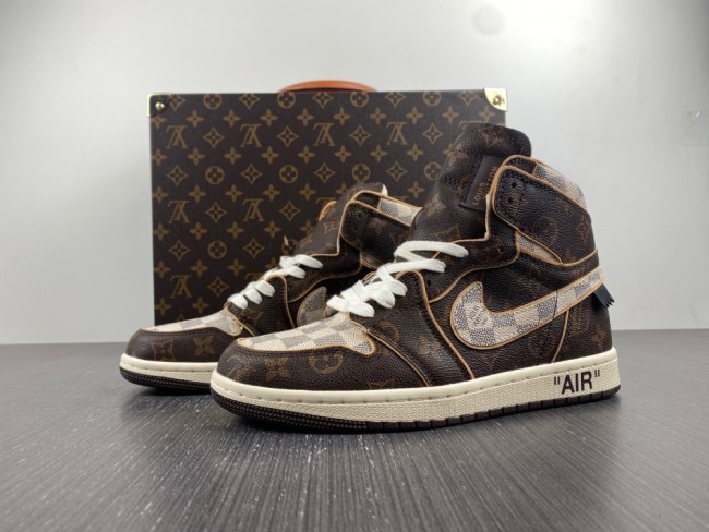 O*FF-W*HITE x Air Jordan 1 L*V Top Sneakers