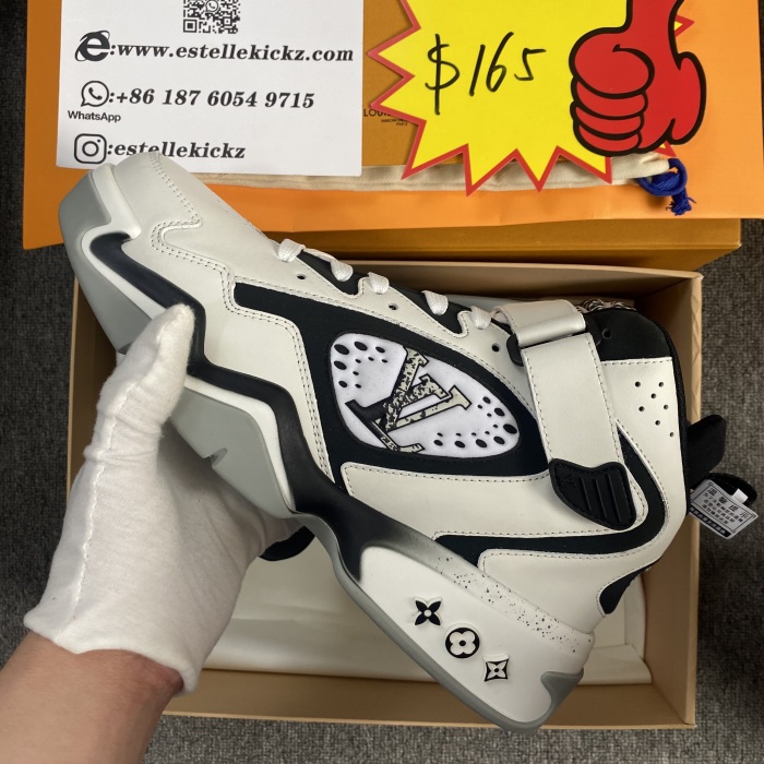 Men L*ouis V*uitton Top Sneakers