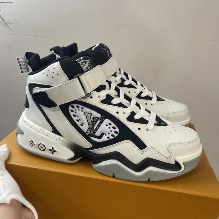 Men L*ouis V*uitton Top Sneakers