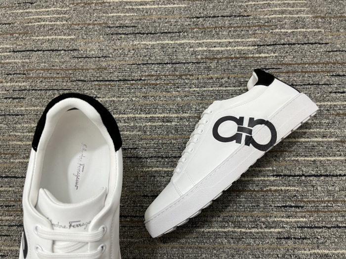Salvatore Ferragamo  top sneaker
